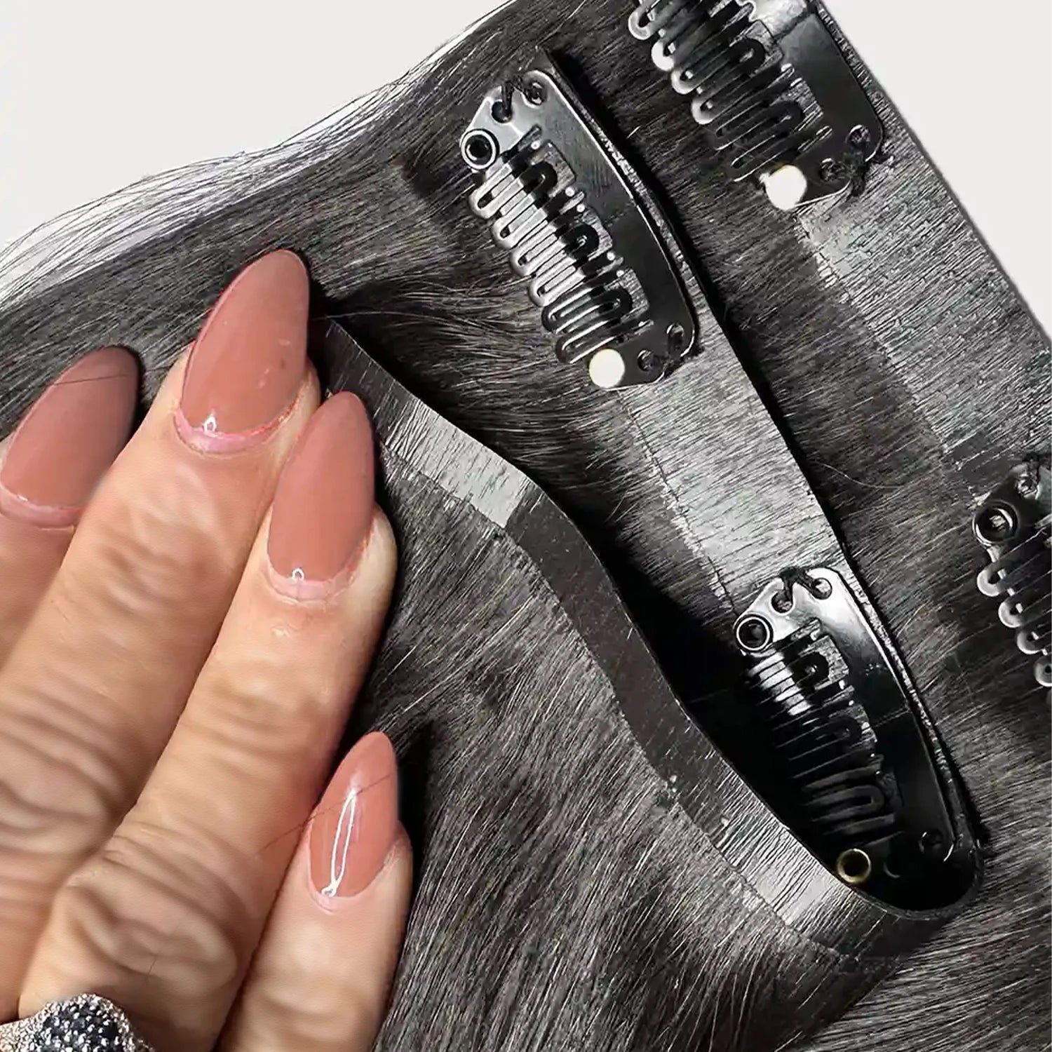 100% Human Hair Ultra Thin PU Seamless Clip In Extensions 7pcs Straight 18"