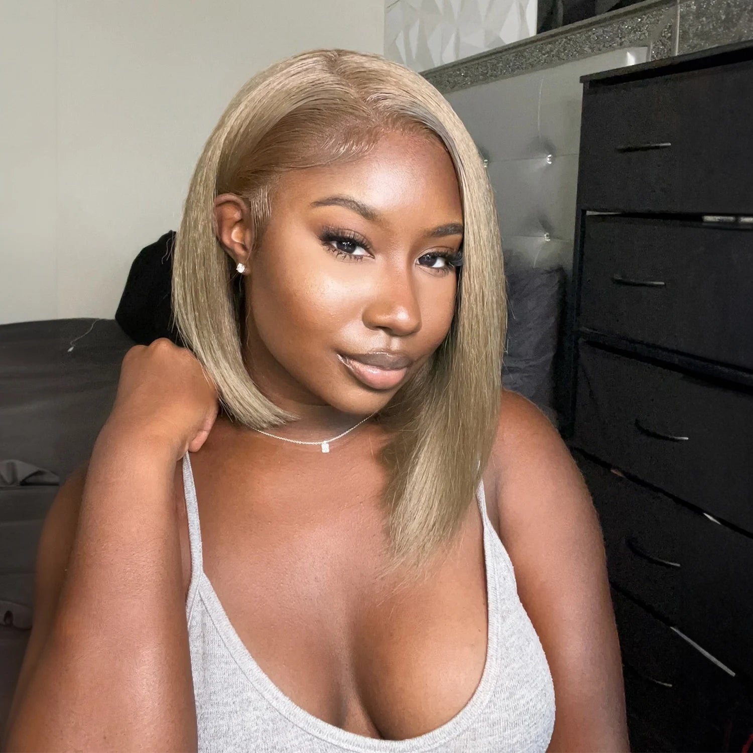 Sensationnel Glueless BareLace HD Lace Front Wig 13X6 Unit 3 – Bob, Glueless, Pre-Plucked, Heat Safe