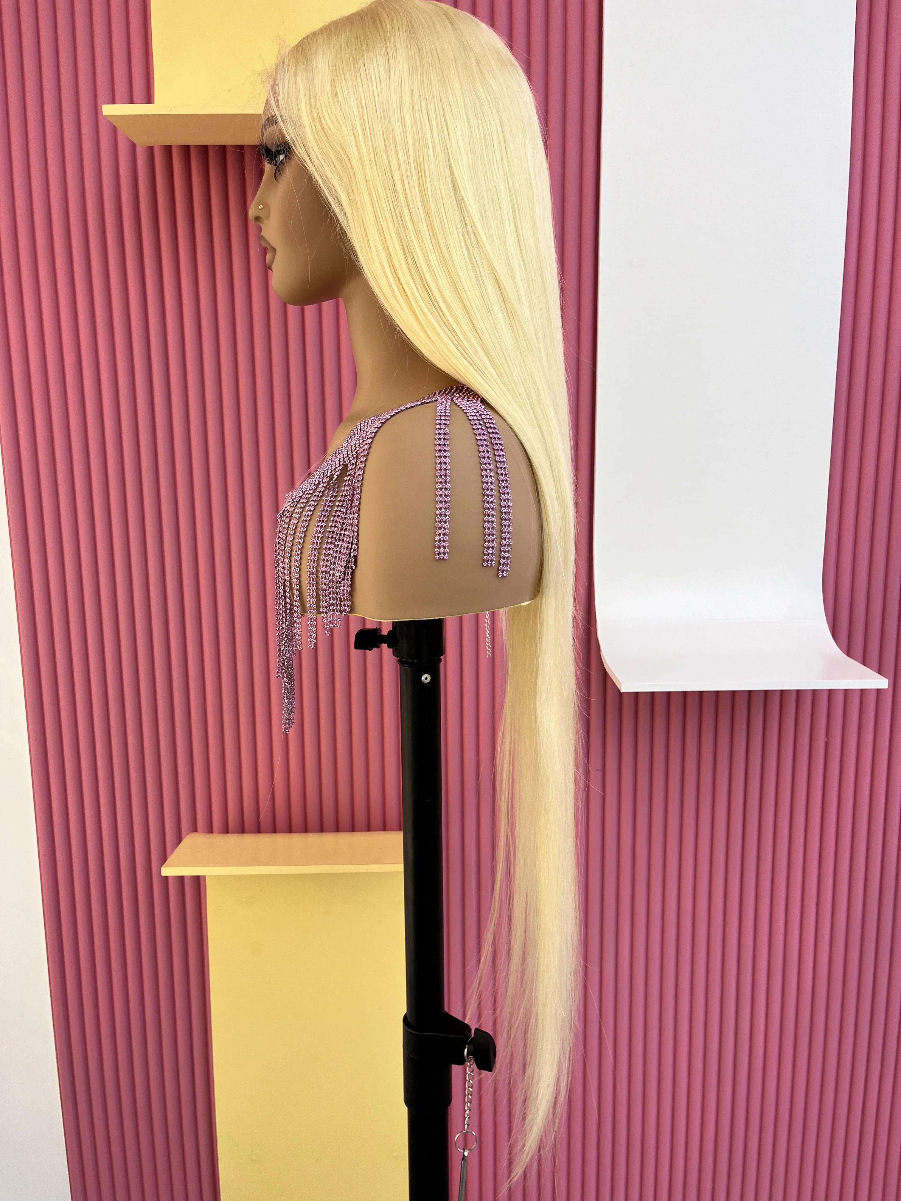 40 Inch 613 Blond Lace Frontal Wig Human Hair 13x6 13x4 HD Transparent Color Bone Straight Lace Front Wigs For Women 250 Density