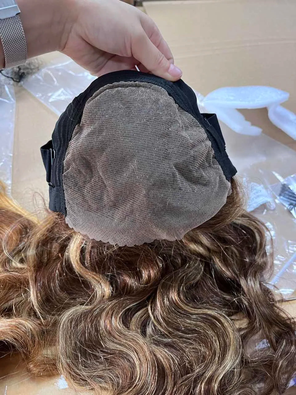 Highlight 13x4 Blond Body Wave Glueless Wigs Human Hair Pre Plucked Brazilian 40 Inch 7x5 Wear Go Loose Wave Wigs For Women 250%