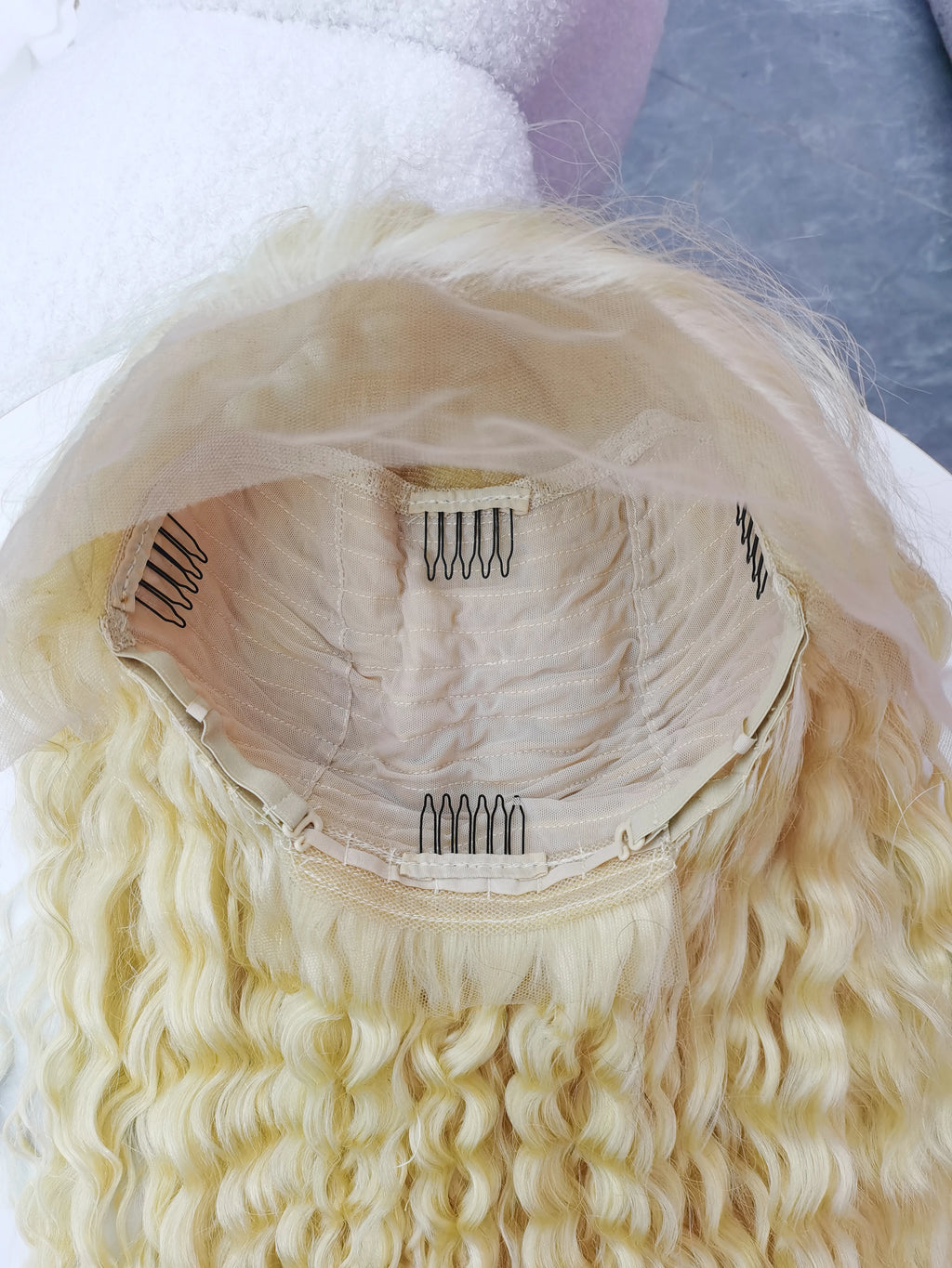 40 42 Inch 613 Honey Blonde Color Deep Wave 13x4 13x6 Hd Lace Frontal Wigs Brazilian Curly Human Hair Wigs For Women 250 Density