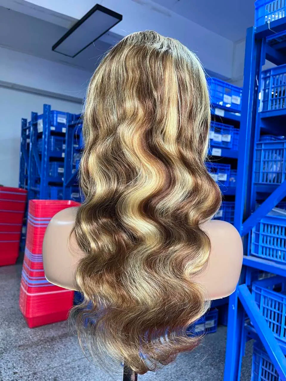 40 Inch Highlight Glueless Wigs Human Hair Ready To Wear Preplucked Body Wave Ombre Color 13x4 Front Wigs For Women 250 Density