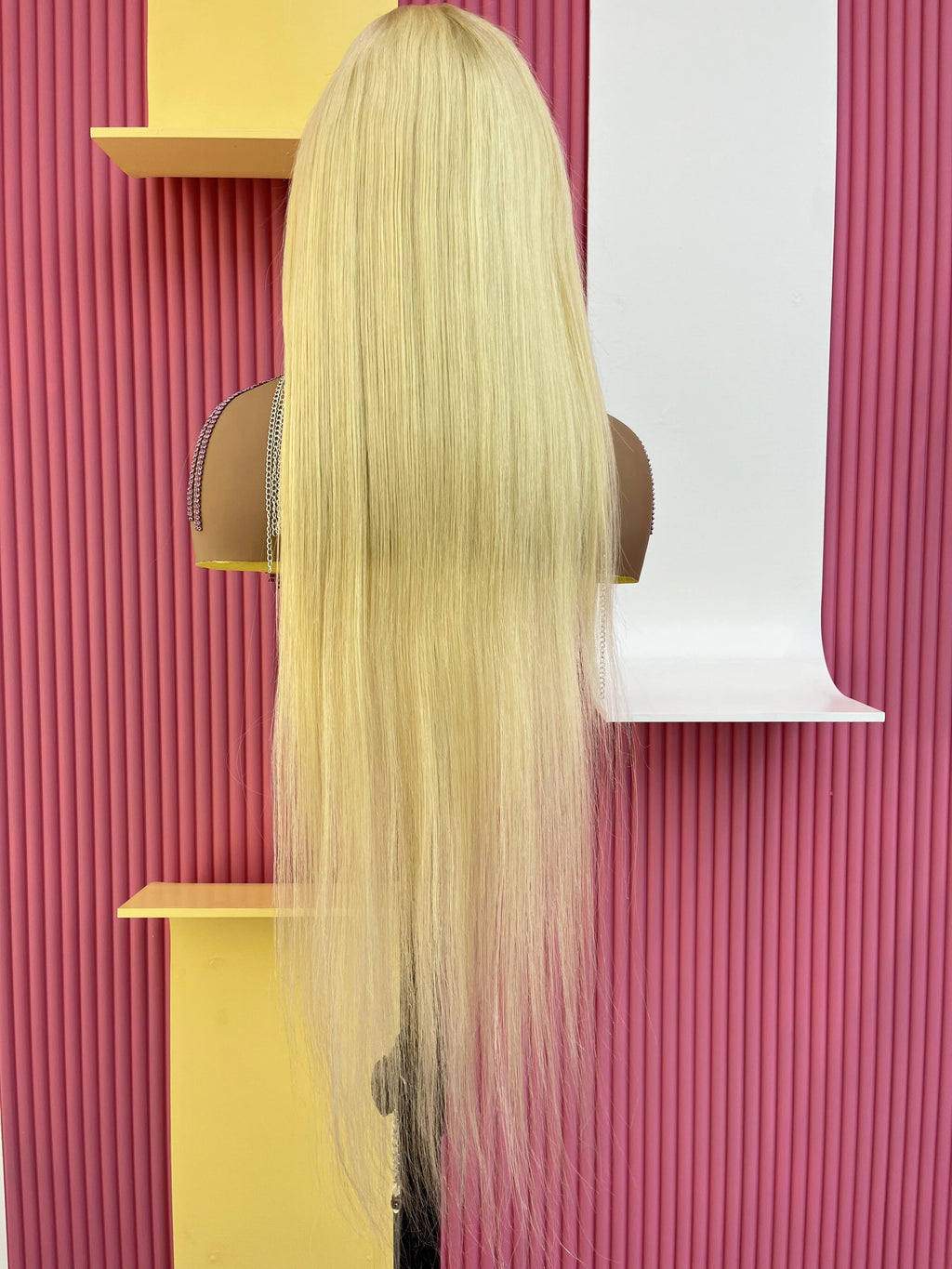 40 Inch 613 Blond Lace Frontal Wig Human Hair 13x6 13x4 HD Transparent Color Bone Straight Lace Front Wigs For Women 250 Density