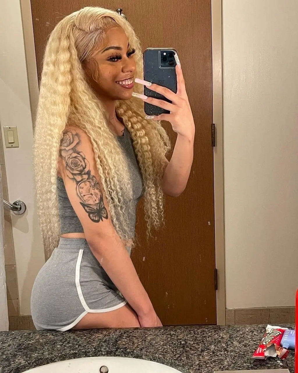 40 42 Inch 613 Honey Blonde Color Deep Wave 13x4 13x6 Hd Lace Frontal Wigs Brazilian Curly Human Hair Wigs For Women 250 Density