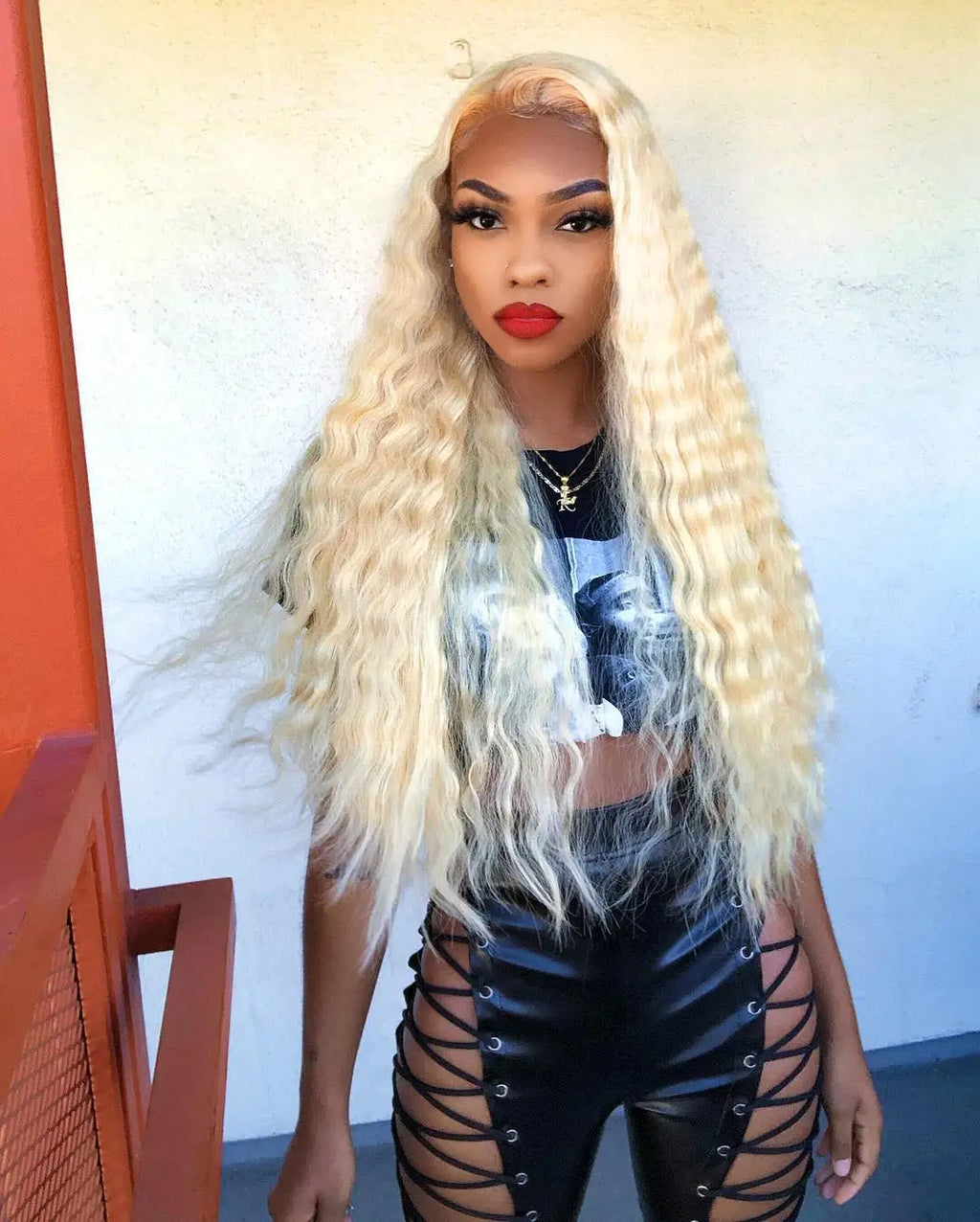 40 42 Inch 613 Honey Blonde Color Deep Wave 13x4 13x6 Hd Lace Frontal Wigs Brazilian Curly Human Hair Wigs For Women 250 Density